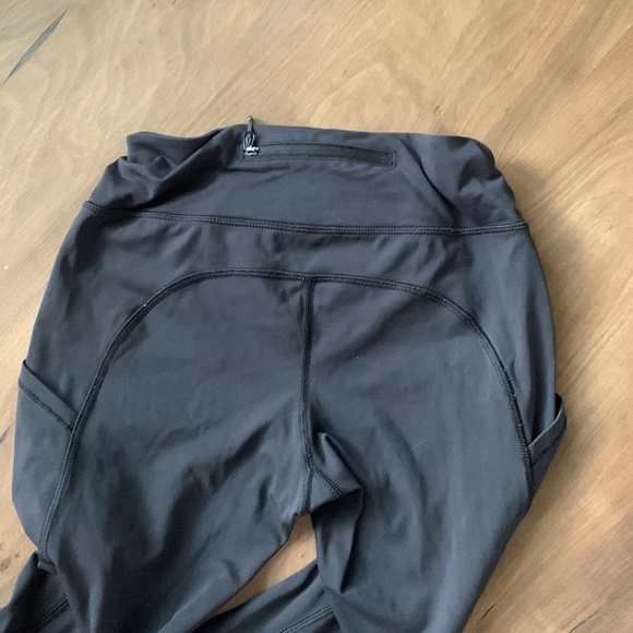 Lululemon running leggings - Picture 3 of 5